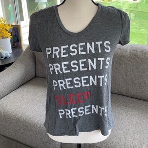 Grayson Threads Women’s Gray Presents Sleepwear Pajama Top Size XS